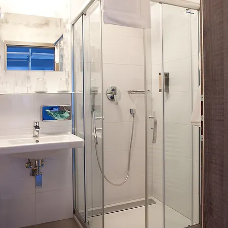 Koruna Hotel 4*