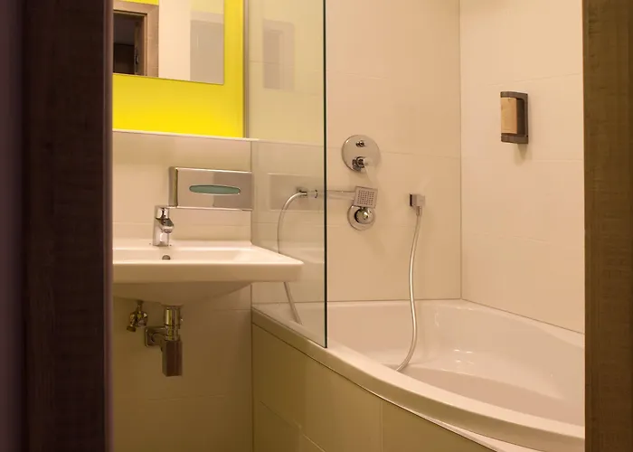 Hotel Koruna 4*